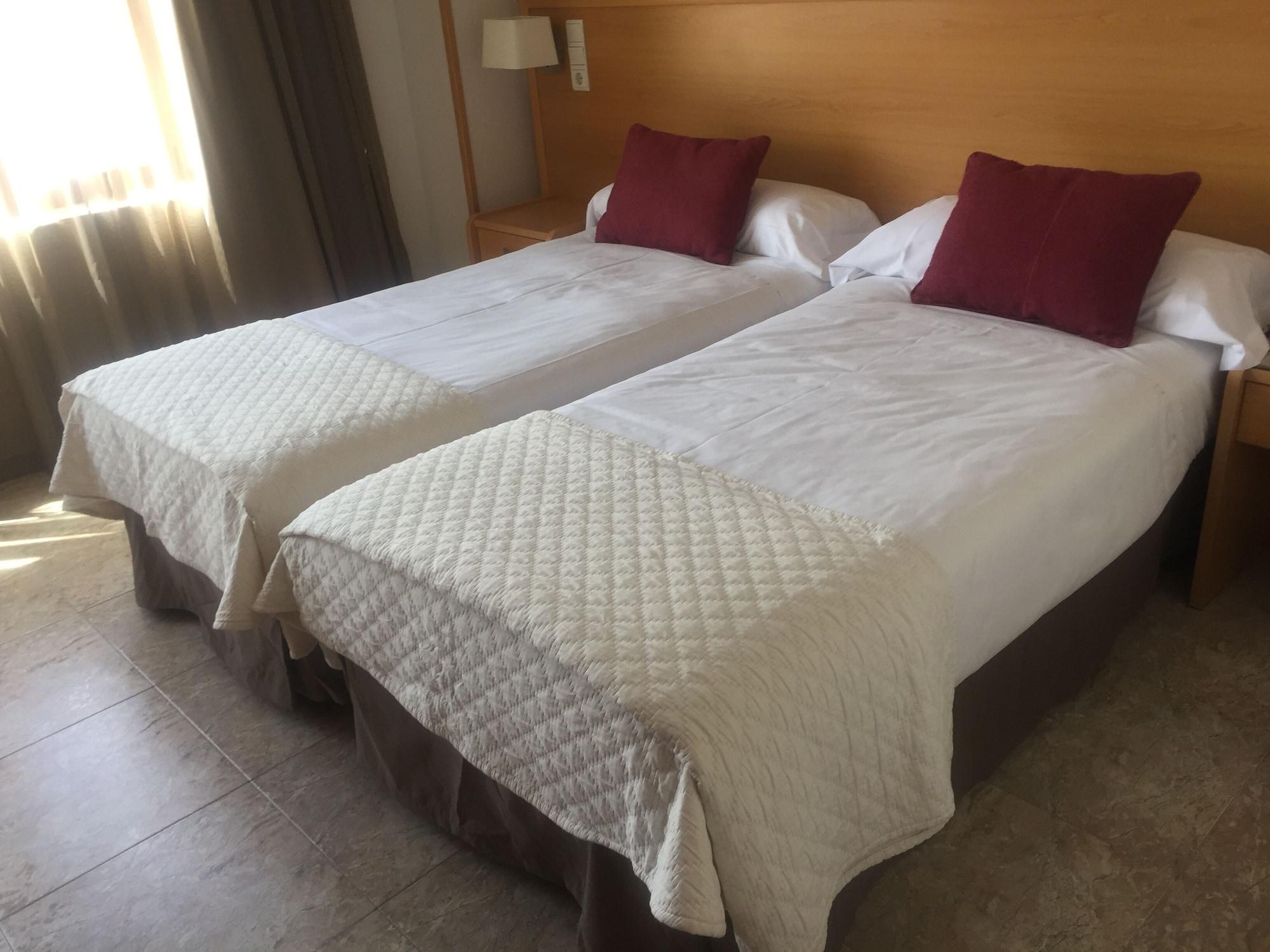 Hotel El Aguila Utebo Eksteriør bilde